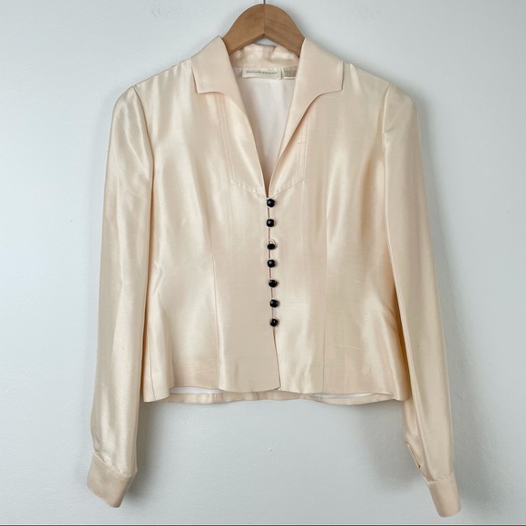 Vintage Tops - VINTAGE DANA BUCHMAN 100% Silk Button Down Blouse